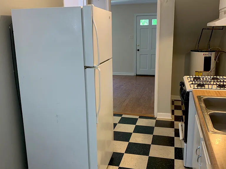 1662 Valley Ave — Photo 19