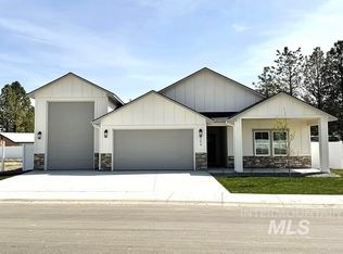 750 Pinehurst St, Payette, ID 83661