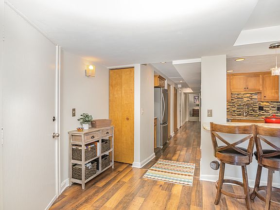 3rd image of 2712 44th St W #6