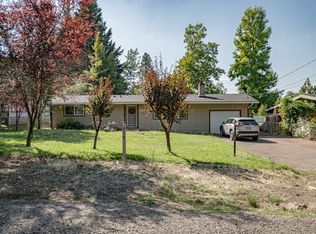 950 Laurel Ave, Butte Falls, OR 97522