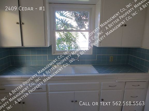 4th image of 2409 Cedar Ave APT 1