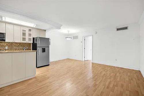 3245 Virginia St #39 Photo 1