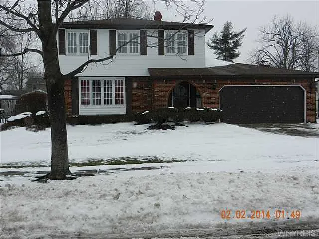 412 Meadow Dr photo 1
