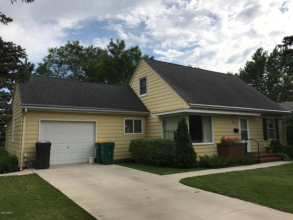 1st image of 822 Westwood Dr