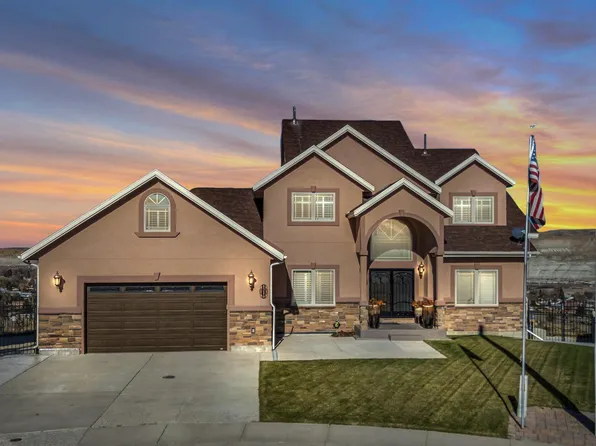 1210 Fawn Cir, Green River, WY 82935