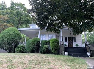 730 Goffle Rd FLOOR 2, Hawthorne, NJ 07506