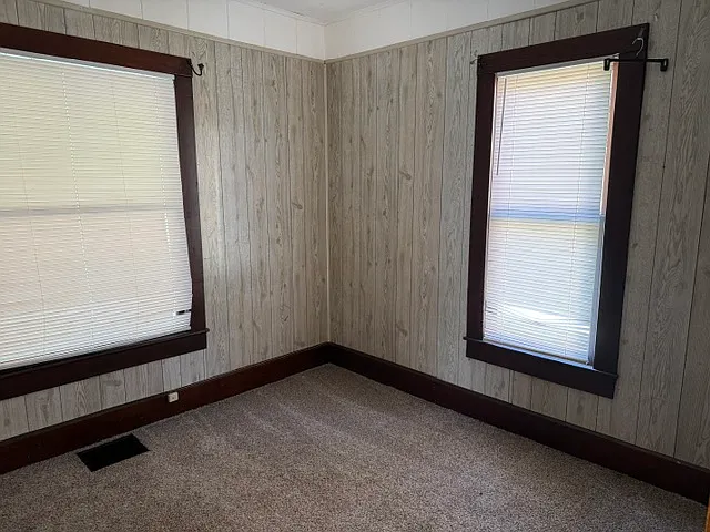 406 W Sycamore St #A — Photo 5