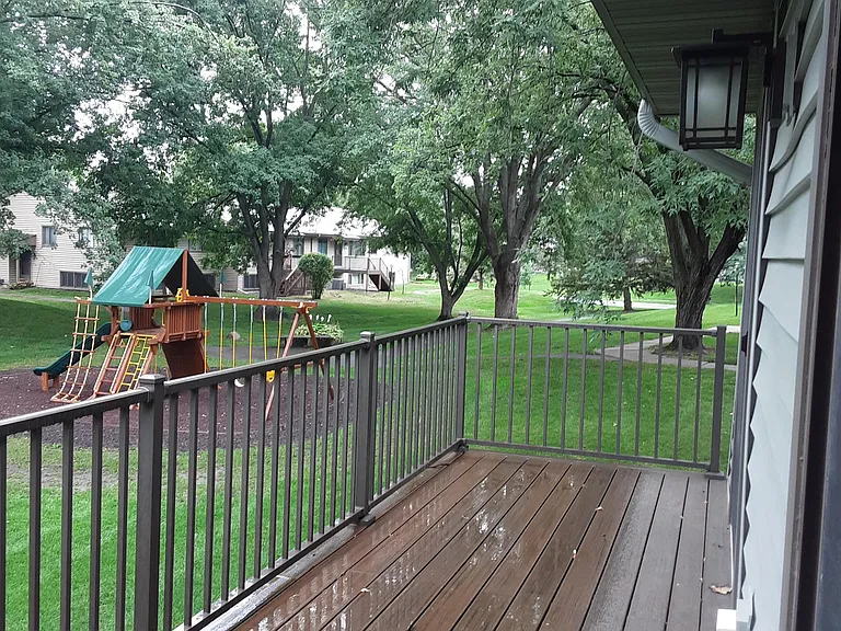 1386 Arden View Dr — Photo 9