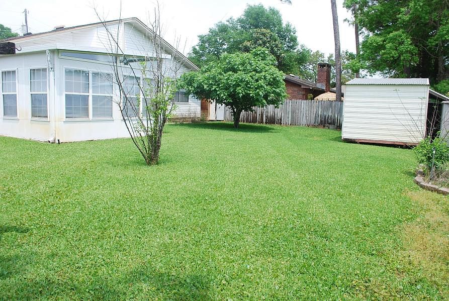 1st image of 706 Osage Dr