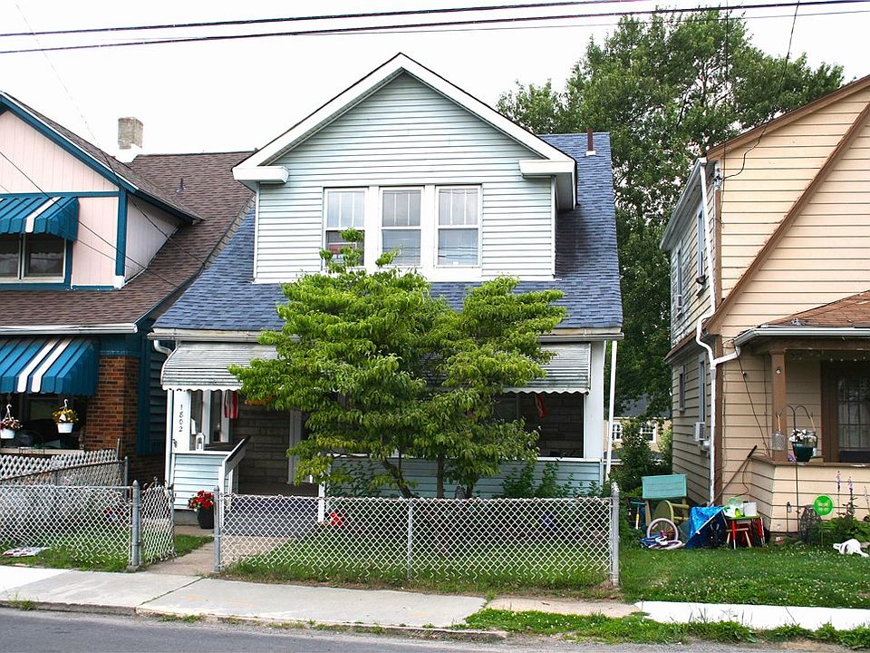 1st image of 1802 Freemont St