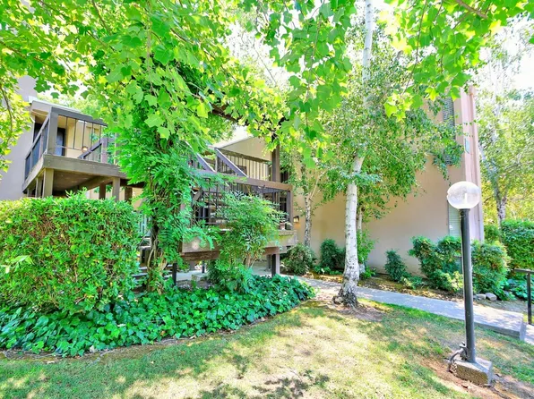 739 Woodside Ln E Unit 5, Sacramento, CA 95825