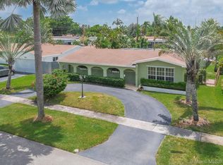5430 Buchanan St, Hollywood, FL 33021