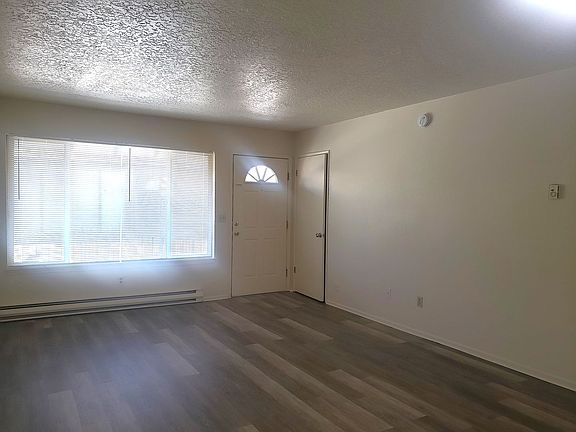 4th image of 9470 N Alma Ave #9468-9486