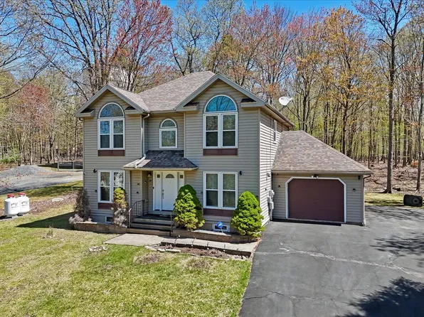 190 Reunion Rdg, East Stroudsburg, PA 18301