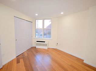 55 S Middle Neck Rd APT 2C, Great Neck, NY 11021