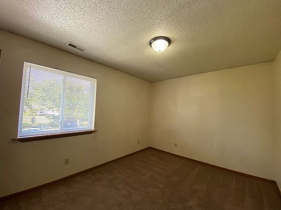 5th image of 145 Sugar Creek Ln APT 4
