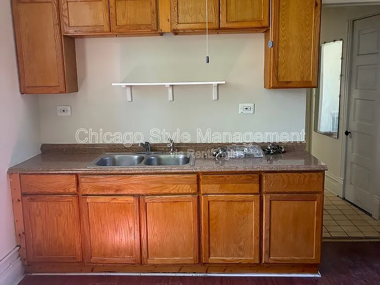9035 S Burley Ave #1 — Photo 16