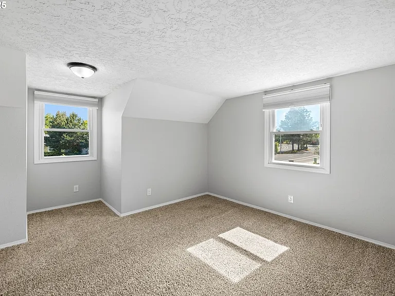 14103 SE McGillivray Blvd — Photo 24