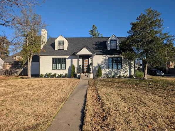 3731 S Trenton Ave, Tulsa, OK 74105