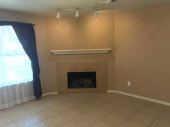 2nd image of 7407 Cragmont Bridge Dr