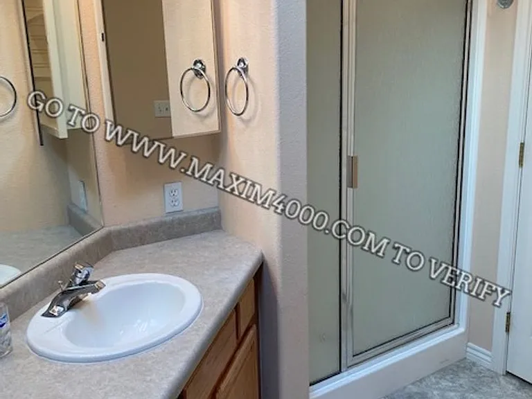 2499 Interlochen Ct #4A — Photo 9