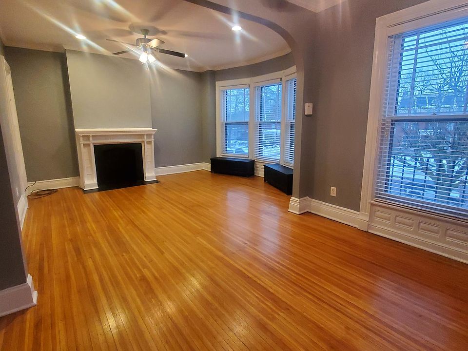 1st image of 211 Linwood Ave APT 3