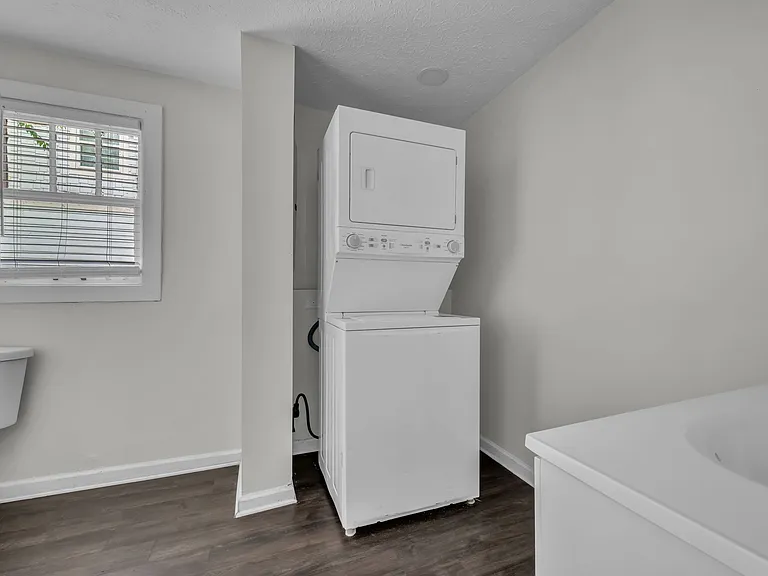 1000 Elvira Ave — Photo 17