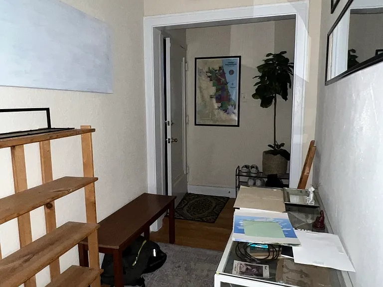 1916 N Drake Ave #2W — Photo 5