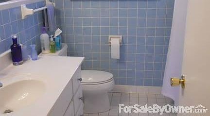4th image of 1102 W Northfield Blvd