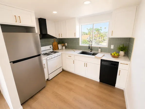 9221 Wheeler Ct APT B, Fontana, CA 92335