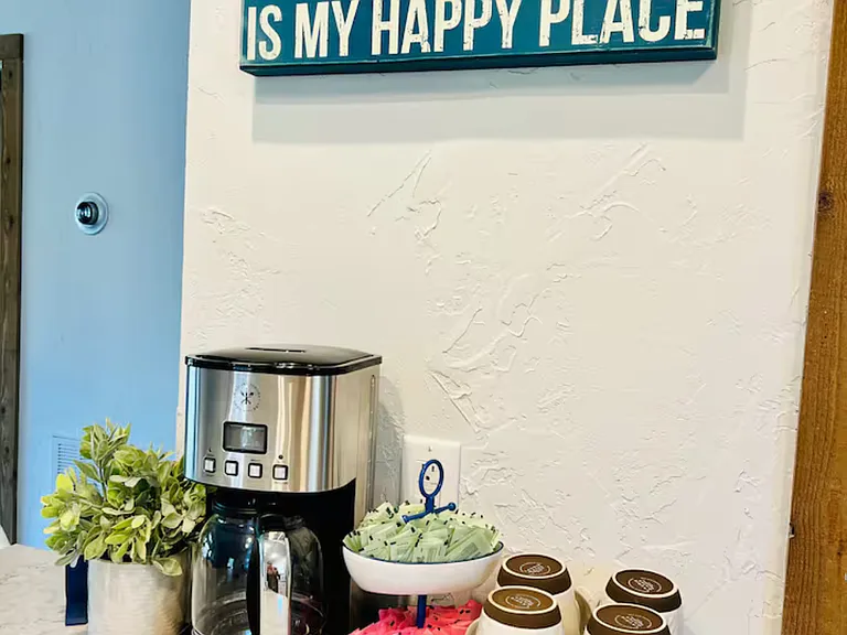 Coffee pot ready to use.