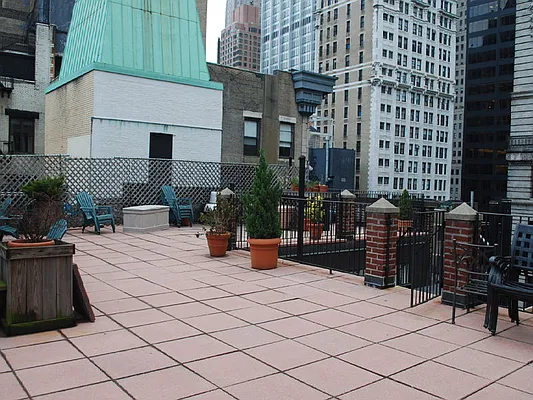 Sold by Sotheby's International Realty | media 21