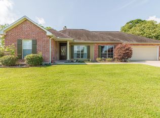 109 Weeks Dr, Youngsville, LA 70592