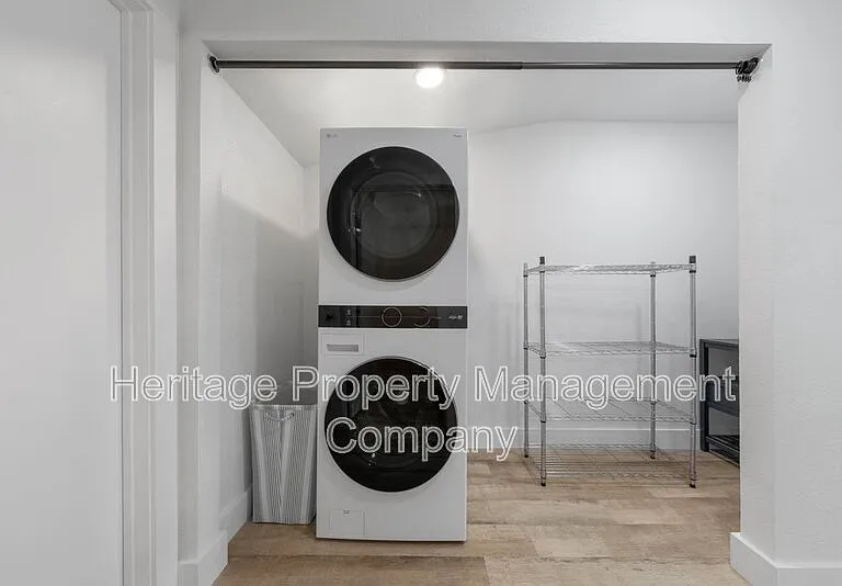 784 Hill Top Dr — Photo 27