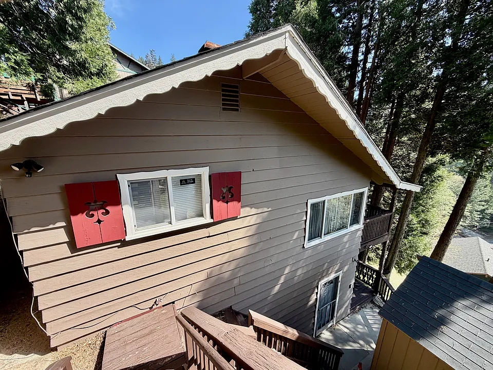 682 Arbula Dr