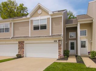 29057 Pembrooke Blvd, Olmsted Township, OH 44138