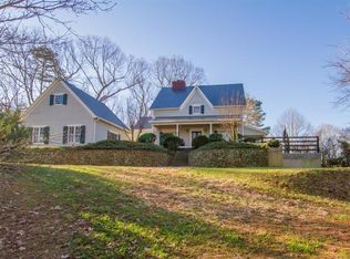 942 Old Kerns Rd, Dawsonville, GA 30534