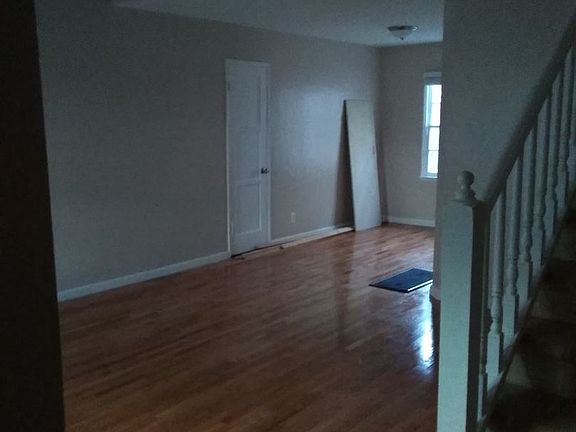 4th image of 269 Corona Ave APT 2