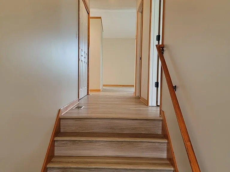 9673 Little Creek Ct — Photo 3