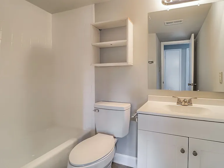 1000 Sandlin Pl #A — Photo 17