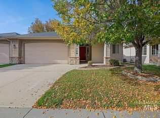 328 S Golden Eagle Ln, Eagle, ID 83616