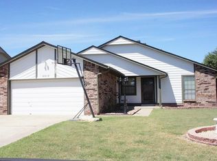 12219 E 81st Pl N, Owasso, OK 74055