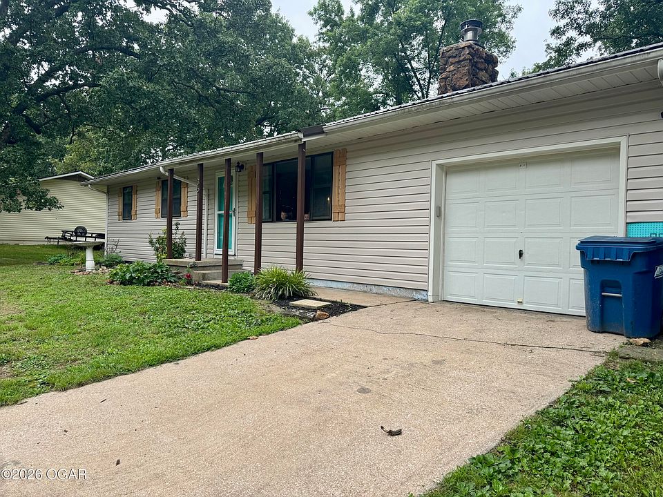 1st image of 36 Tanglewood Dr