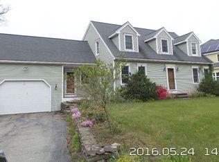 17 Elmwood St, Salisbury, MA 01952