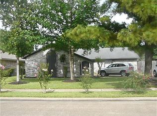 3923 Willowind Dr, Pasadena, TX 77504
