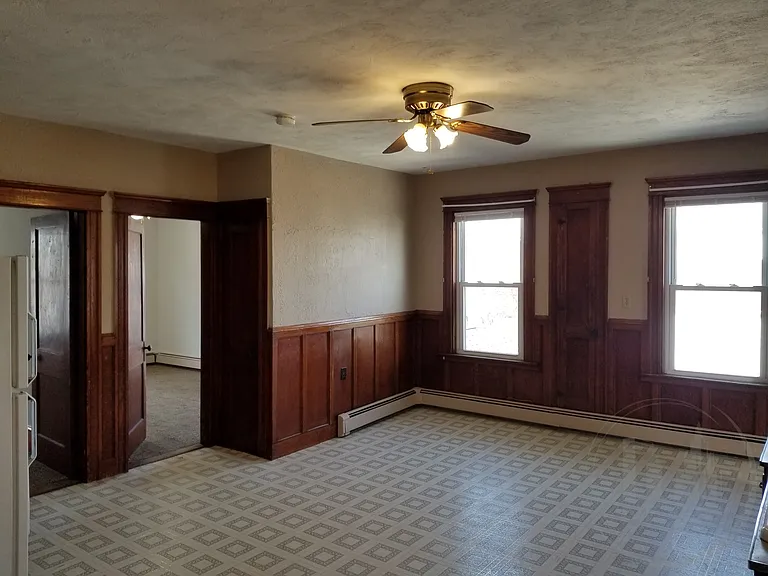  59 Sweet Ave 2ndFlr 2B/1B Spacious Hardwoods FreshPaint PetOK Laundry — Photo 12
