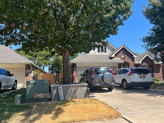 2nd image of 5824 Crestview Dr