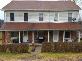 125 McVey St, Sturgeon, PA 15082