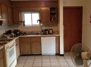 305 Boston Ave #1, Medford, MA 02155
