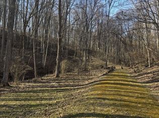 4624 Rhoric Rd, Athens, OH 45701